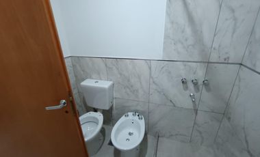 Departamento en alquiler sobre calle Juan B. Justo al 1800