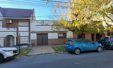 Casa para reciclar o ideal emprendimiento-Lomas Oeste