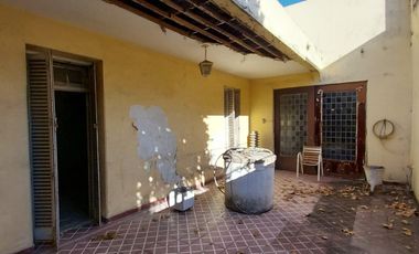 Casa para reciclar o ideal emprendimiento-Lomas Oeste