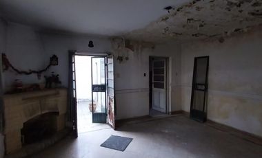 Casa para reciclar o ideal emprendimiento-Lomas Oeste