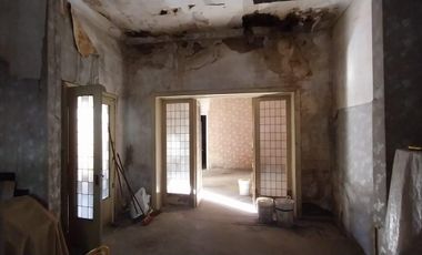 Casa para reciclar o ideal emprendimiento-Lomas Oeste