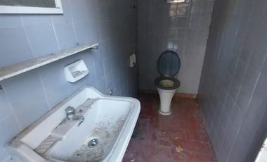 Casa para reciclar o ideal emprendimiento-Lomas Oeste