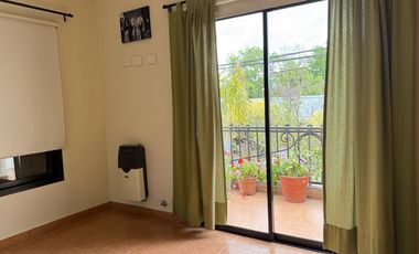 ¡Maravillosa casa en el corazón de la ciudad de Roque Pérez!