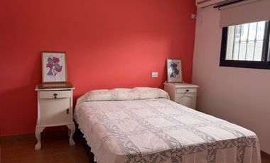 ¡Maravillosa casa en el corazón de la ciudad de Roque Pérez!