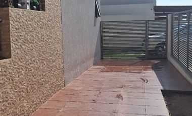 Casa en Arriendo en Costa Laguna