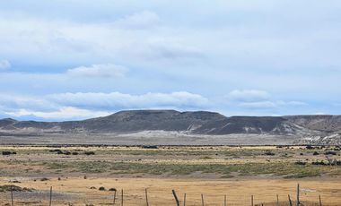 Campo sobre RP 39, a solo 60 km del pavimento, oportunidad..!