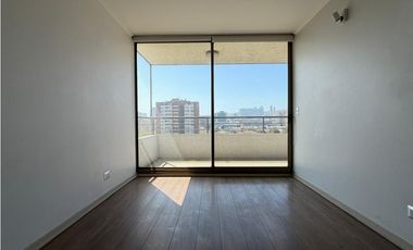 Venta amplio departamento en 9 Norte