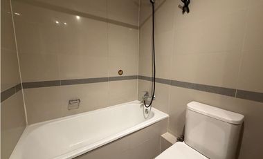 Venta amplio departamento en 9 Norte