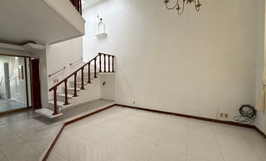 Casa renta Bugambilias 1era sección, muy cerca de la plaza, Zapopan, Jalisco