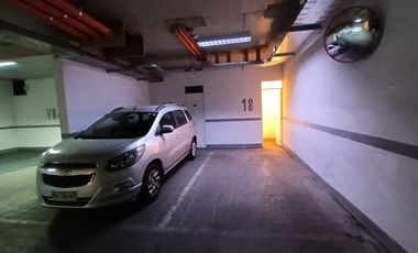 ARRIENDO OFICINA 5HAB 2BA ÑUÑOA