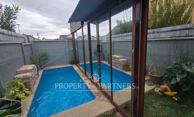 Linda casa Familiar con Piscina Climatizada