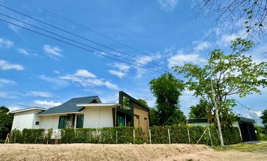 4 Bedroom Villa for sale in Ban Thi, Lamphun
