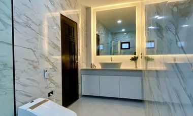 4 Bedroom Villa for sale in Ban Thi, Lamphun