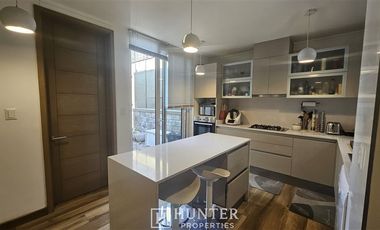 Casa en Arriendo en Sergio Reiss, cercano a Av. el Valle Norte