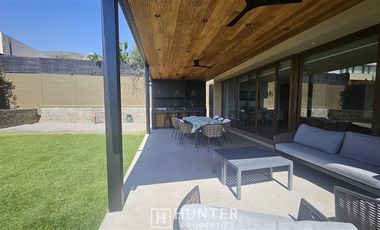 Casa en Arriendo en Sergio Reiss, cercano a Av. el Valle Norte