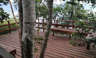 Casa de lujo con acceso playa del lago Calafquén.
