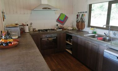 Casa de lujo con acceso playa del lago Calafquén.
