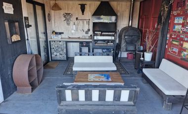Se vende casa amoblada en Costa Huaquen