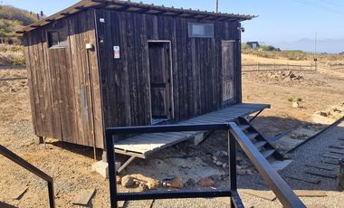 Se vende casa amoblada en Costa Huaquen