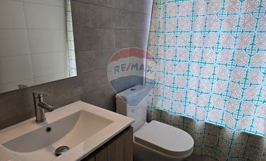 Arriendo Townhouse Chicureo Norte