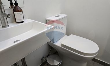 Arriendo Townhouse Chicureo Norte