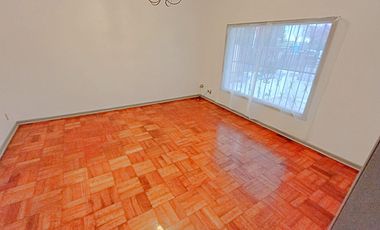 Vivabien Propiedades Vende Espectacular Casa en Exclusivo sctor de Miraflores Alto, Viña del Mar
