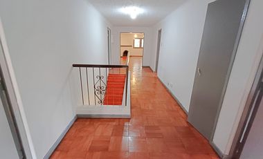 Vivabien Propiedades Vende Espectacular Casa en Exclusivo sctor de Miraflores Alto, Viña del Mar