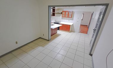 Vivabien Propiedades Vende Espectacular Casa en Exclusivo sctor de Miraflores Alto, Viña del Mar