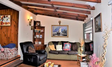 Vivabien Propiedades Vende Increible Casa en Cerro Placeres, Valparaiso