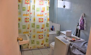 Vivabien Propiedades Vende Increible Casa en Cerro Placeres, Valparaiso