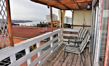 Vivabien Propiedades Vende Increible Casa en Cerro Placeres, Valparaiso