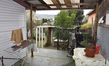 Vivabien Propiedades Vende Increible Casa en Cerro Placeres, Valparaiso