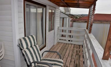 Vivabien Propiedades Vende Increible Casa en Cerro Placeres, Valparaiso