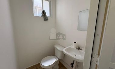 Local comercial en renta en Camino Real, Corregidora, Querétaro