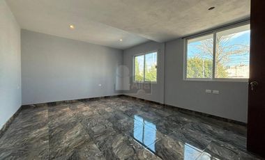 Casa en venta en Magisterial Periferico Sur, Puebla, Puebla.