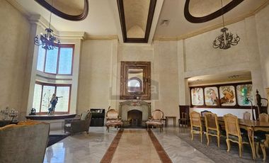 Casa en venta en Residencial al norte de Saltillo