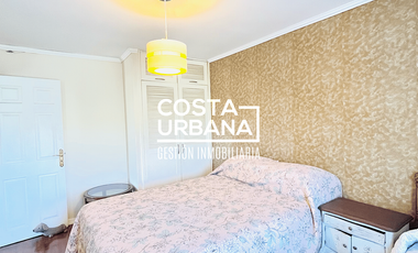 Amplia Casa con Piscina Temperada y Casa de Huéspedes.