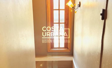 Amplia Casa con Piscina Temperada y Casa de Huéspedes.