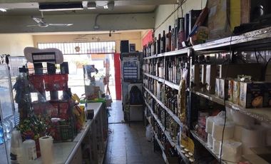 AVENIDA LUIS VALENTE ROSSI CON PASAJE AVELINO VILLAGRÁN