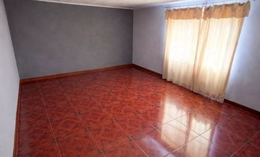VENTA CASA SAN JOAQUÍN 7D+3B+1EST+1BOD 190M2 PAR.9 STA. ROSA