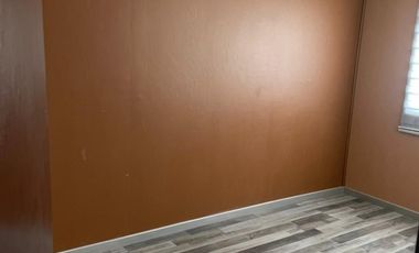 VENTA CASA SAN JOAQUÍN 7D+3B+1EST+1BOD 190M2 PAR.9 STA. ROSA