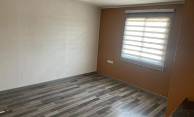 VENTA CASA SAN JOAQUÍN 7D+3B+1EST+1BOD 190M2 PAR.9 STA. ROSA