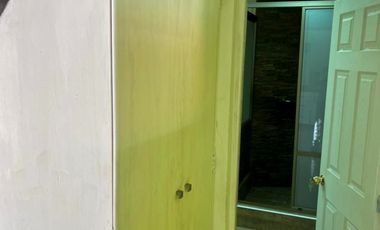 VENTA CASA SAN JOAQUÍN 7D+3B+1EST+1BOD 190M2 PAR.9 STA. ROSA