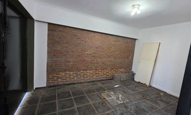 DEPARTAMENTO DE 3 DORMITORIOS Y COCHERA EN BARRIO MARIA SELVA