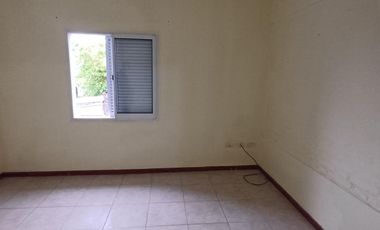 Departamento duplex independiente en alquiler de 2 dormitorios