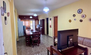 VENTA EDIFICIO DOS PLANTAS LA LUCILA DEL MAR