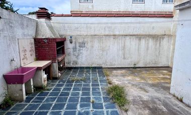 VENTA EDIFICIO DOS PLANTAS LA LUCILA DEL MAR