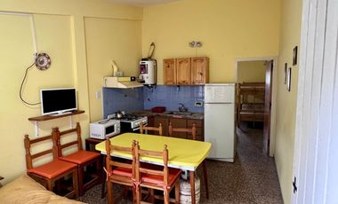 VENTA EDIFICIO DOS PLANTAS LA LUCILA DEL MAR