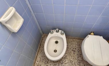 VENTA EDIFICIO DOS PLANTAS LA LUCILA DEL MAR