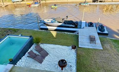Alquiler Anual Casa 4 amb. al río con Amarra barrio El Canal Villanueva Tigre